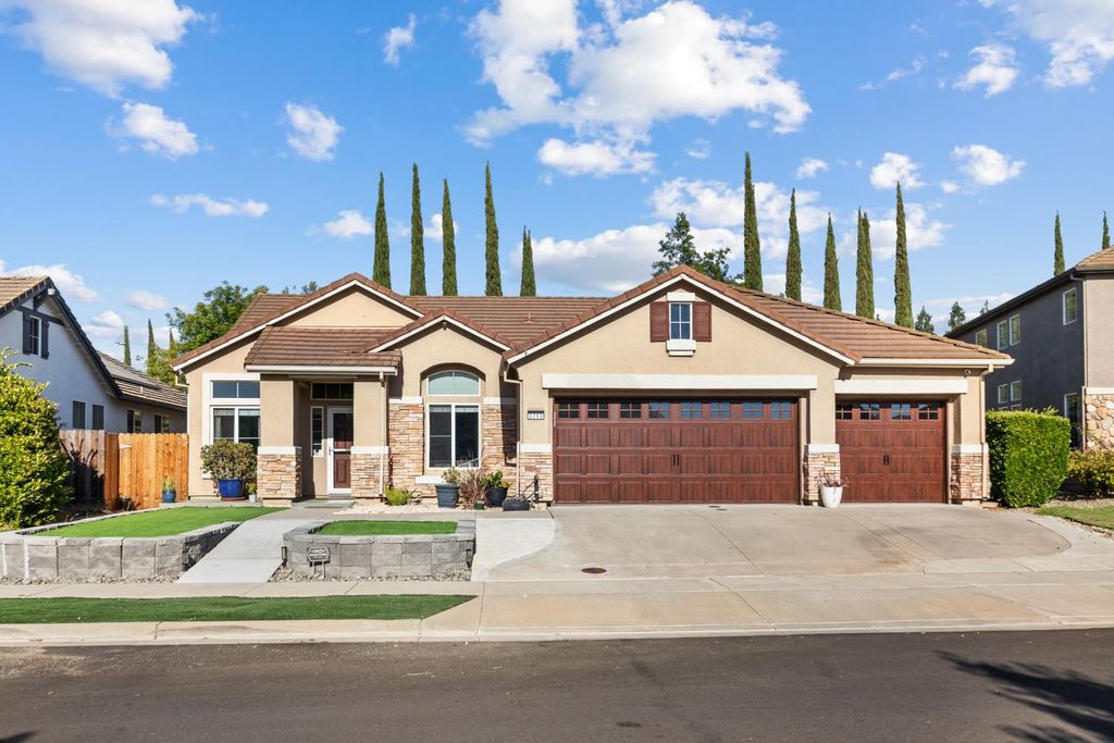 3285 Long Island St, West Sacramento, CA 95691