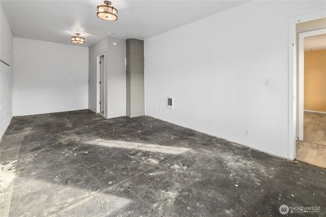 302 W 4th Street, Cle Elum, WA 98922