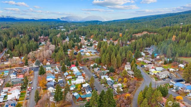 302 W 4th Street, Cle Elum, WA 98922