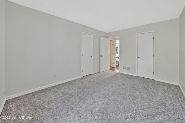 10787 Colonial Woods Way, Louisville, KY 40223