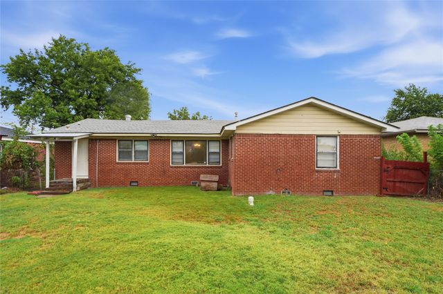 10920 E 3rd Street, Tulsa, OK 74128