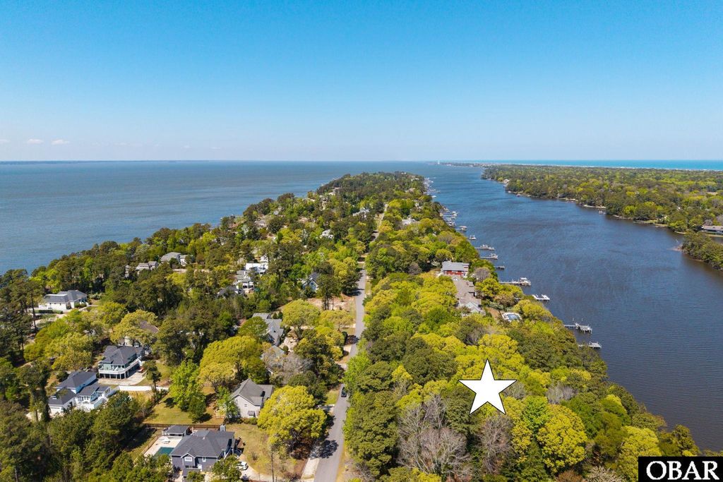 Image 11 of property listing at 3021 Creek Road Lot 16, Kitty Hawk, NC 27949