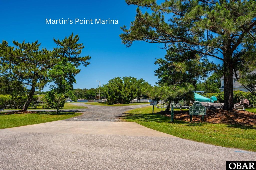 Image 26 of property listing at 3021 Creek Road Lot 16, Kitty Hawk, NC 27949