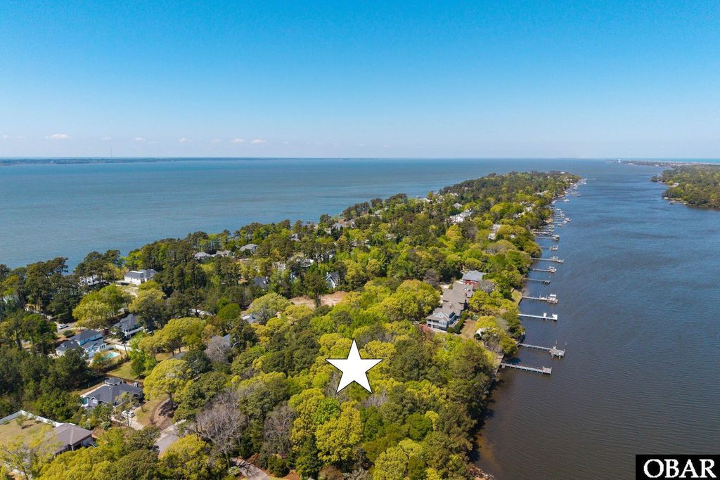 Image 29 of property listing at 3021 Creek Road Lot 16, Kitty Hawk, NC 27949