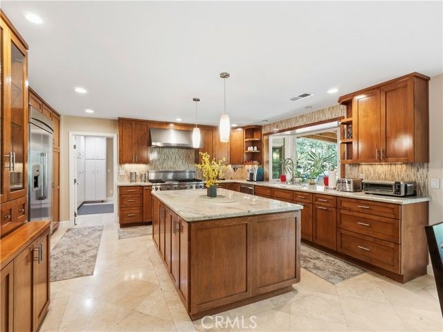 27323 Eaglehelm Drive, Canyon Country (santa Clarita), CA 91387