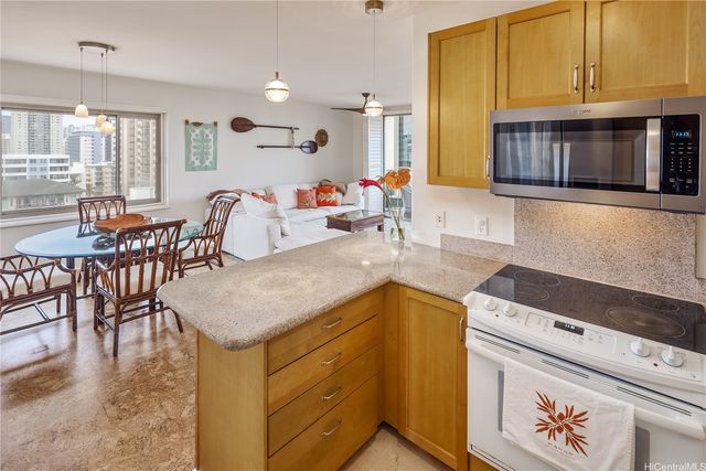 421 Olohana Street 1004, Honolulu, HI 96815