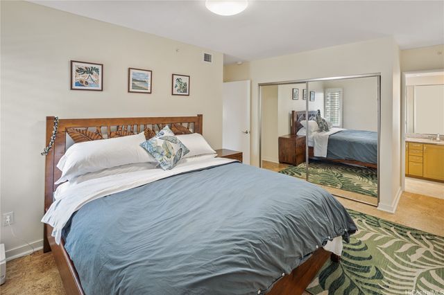 421 Olohana Street 1004, Honolulu, HI 96815