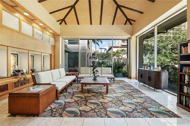 421 Olohana Street 1004, Honolulu, HI 96815