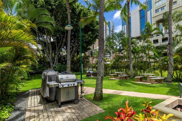 421 Olohana Street 1004, Honolulu, HI 96815