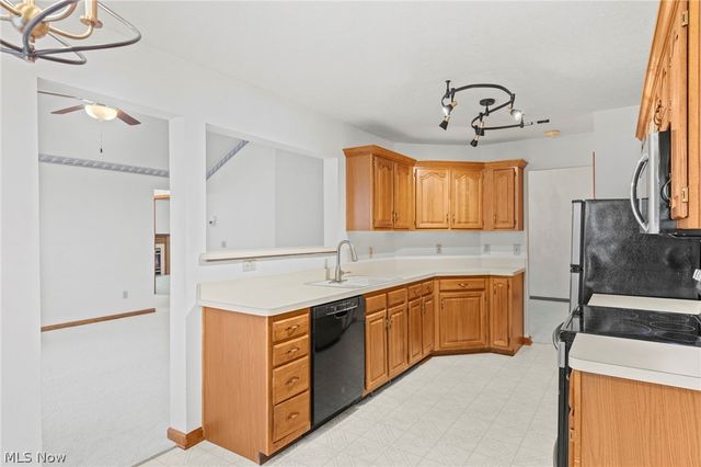 30370 Sugar Sand Lane, North Olmsted, OH 44070