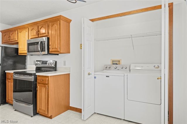 30370 Sugar Sand Lane, North Olmsted, OH 44070