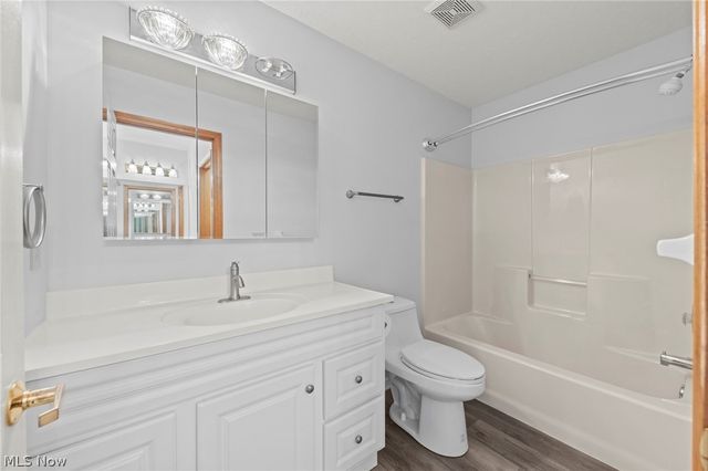 30370 Sugar Sand Lane, North Olmsted, OH 44070