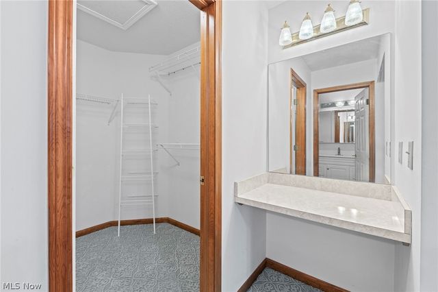 30370 Sugar Sand Lane, North Olmsted, OH 44070