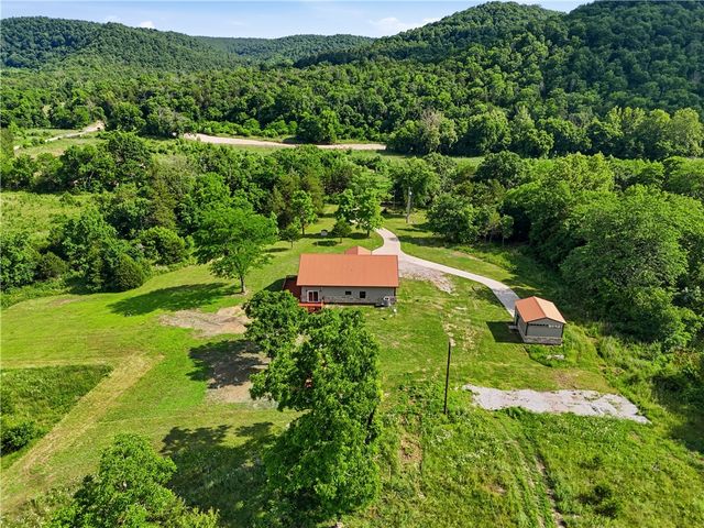 7692 Madison 1425, Eureka Springs, AR 72632