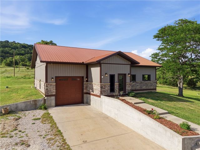 7692 Madison 1425, Eureka Springs, AR 72632
