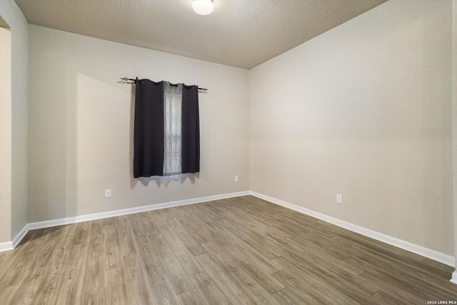 6810 Emerald Valley, San Antonio, TX 78242