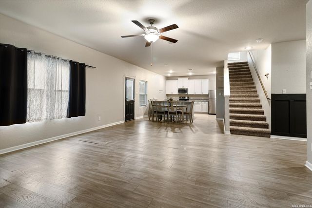 6810 Emerald Valley, San Antonio, TX 78242