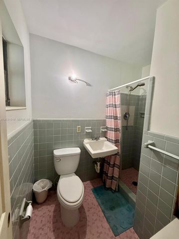 17800 NW 14th Place, Miami Gardens, FL 33169
