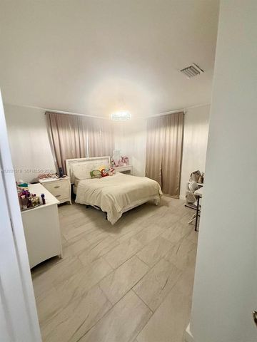 17800 NW 14th Place, Miami Gardens, FL 33169