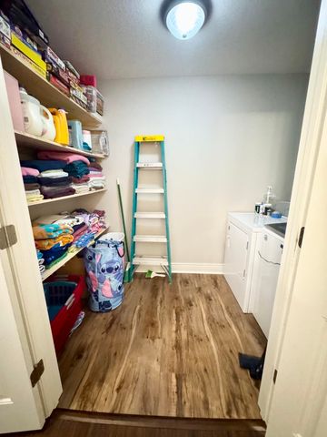 9434 N BOATMAN HILL RD, Columbia, MO 65202