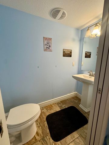 9434 N BOATMAN HILL RD, Columbia, MO 65202