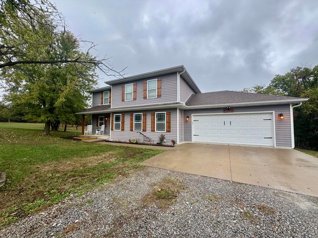 9434 N BOATMAN HILL RD, Columbia, MO 65202