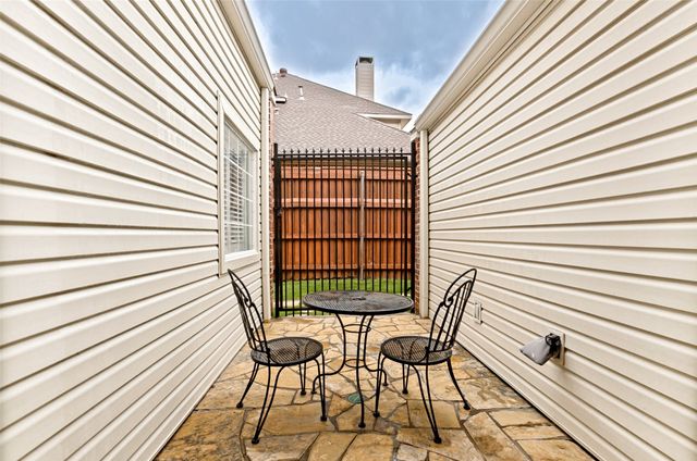 5921 Tiburon Drive, Plano, TX 75093