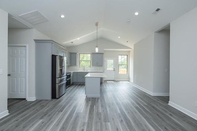1655 Old Switzer Road, Moore, SC 29369