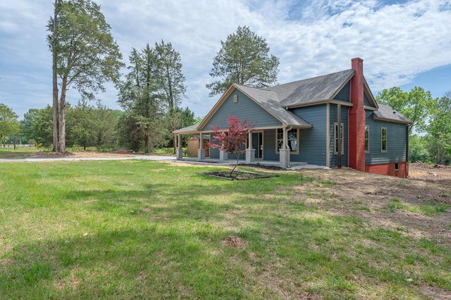 1655 Old Switzer Road, Moore, SC 29369