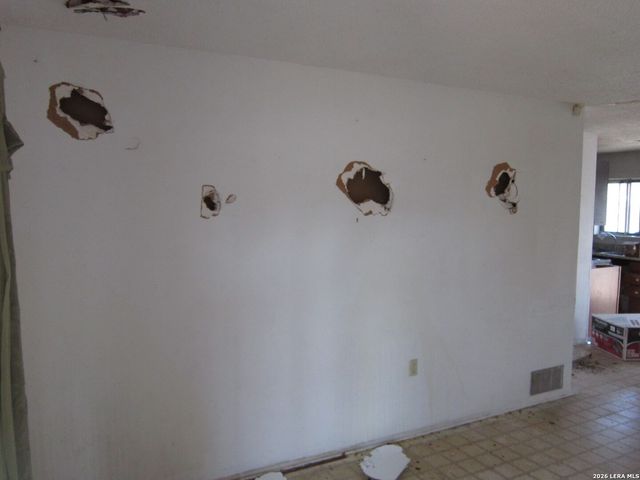 4635 Avenida Prima, San Antonio, TX 78233