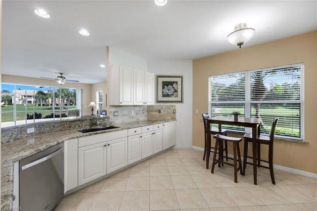 28120 Donnavid CT 104, Bonita Springs, FL 34135
