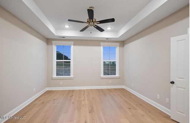 878 Coahoma Court, Nesbit, MS 38651