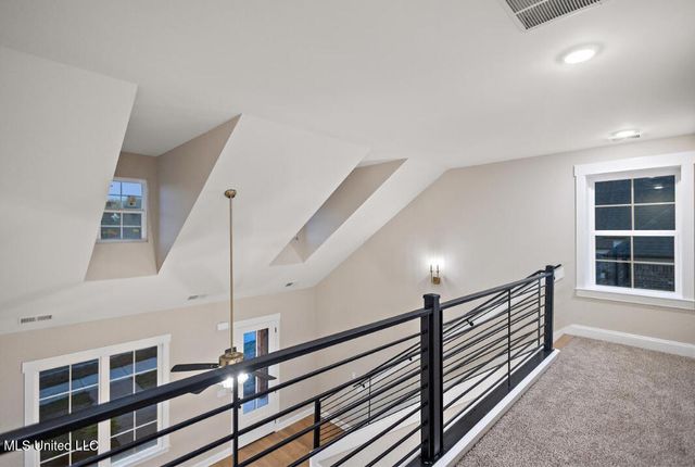 878 Coahoma Court, Nesbit, MS 38651