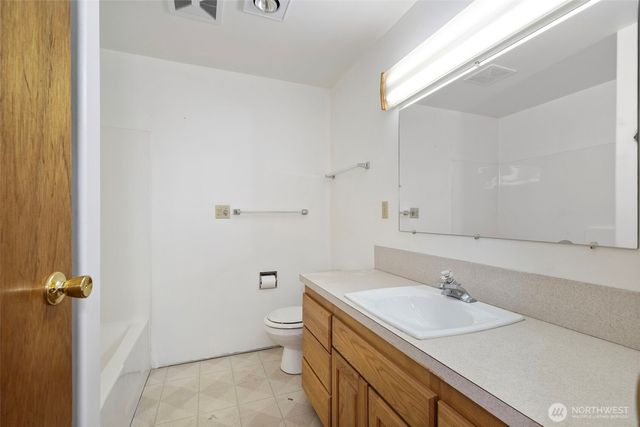 37788 Hood Canal Drive NE, Hansville, WA 98340
