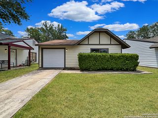 4850 COBB VALLEY DR, Kirby, TX 78219