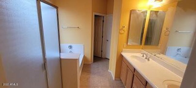 3653 E Sparrow Place, Chandler, AZ 85286