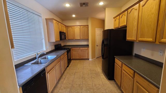 3653 E Sparrow Place, Chandler, AZ 85286