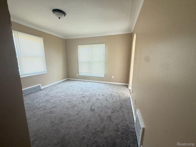 8909 PENROD Street, Detroit, MI 48228