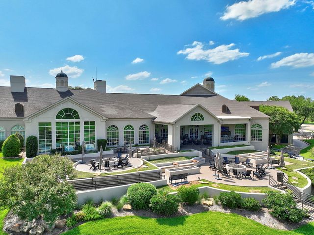 38 Benthaven E, Montgomery, TX 77356