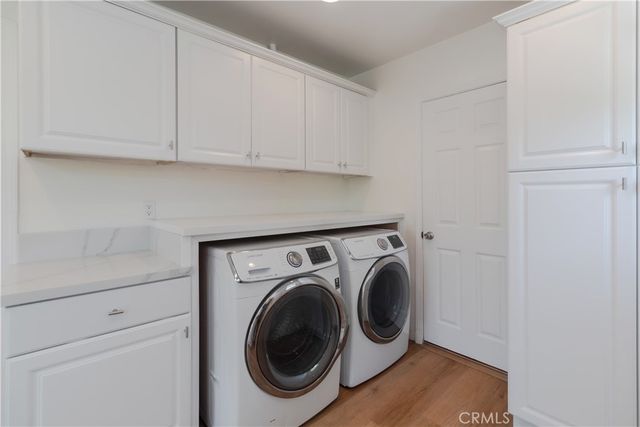 11000 Gaviota Avenue, Granada Hills, CA 91344