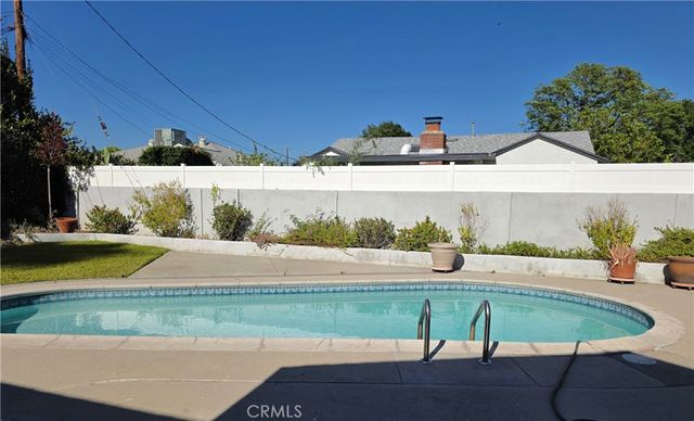 11000 Gaviota Avenue, Granada Hills, CA 91344