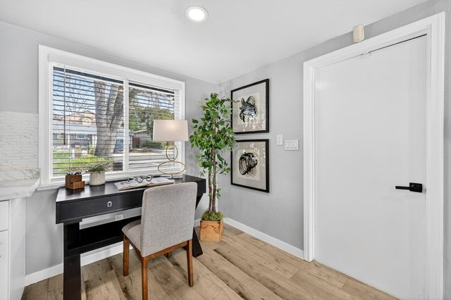 4009 Fairwood Way, Carmichael, CA 95608