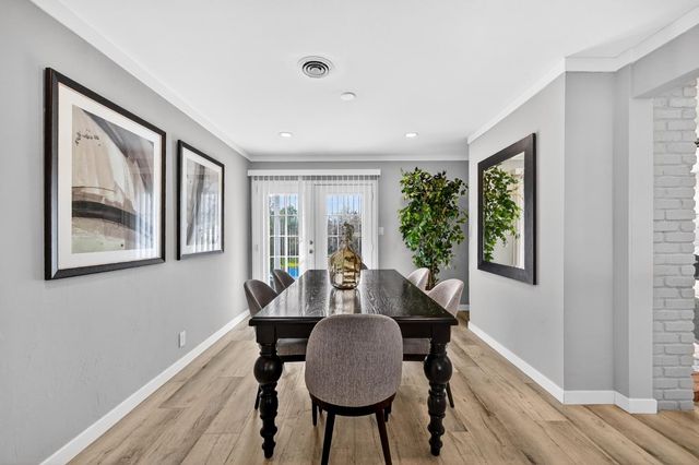 4009 Fairwood Way, Carmichael, CA 95608