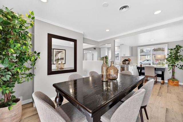 4009 Fairwood Way, Carmichael, CA 95608