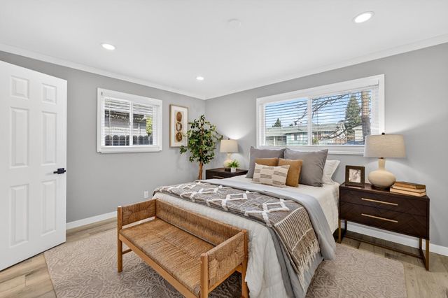 4009 Fairwood Way, Carmichael, CA 95608