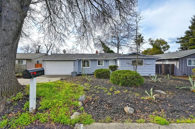 4009 Fairwood Way, Carmichael, CA 95608