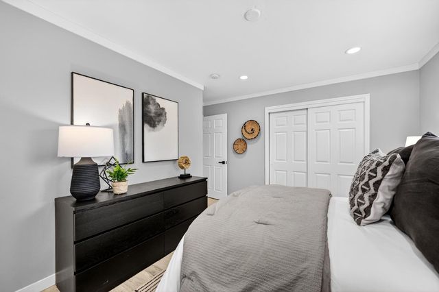 4009 Fairwood Way, Carmichael, CA 95608