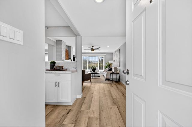 4009 Fairwood Way, Carmichael, CA 95608