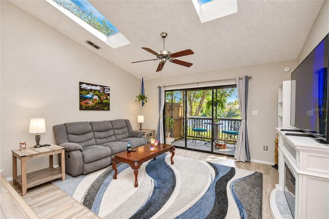 6238 92ND PLACE N 3205, Pinellas Park, FL 33782