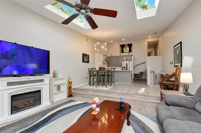 6238 92ND PLACE N 3205, Pinellas Park, FL 33782